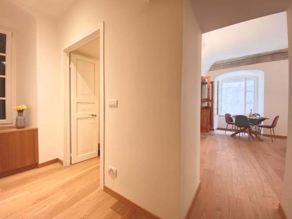 Amazing San Lorenzo 19, Rolli Palace Unesco - Stunning View Overlooking The Cathedral - Free Private Parking- Genoa Ngoại thất bức ảnh